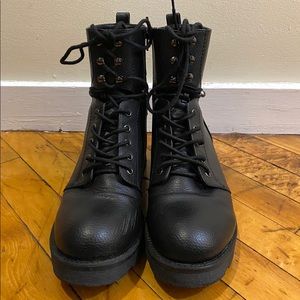MIA black lace up combat boot with heel